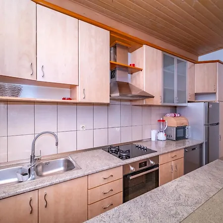 Apartment Ground Floor Diana *